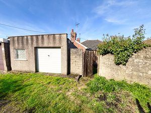 Photo 15- click for photo gallery